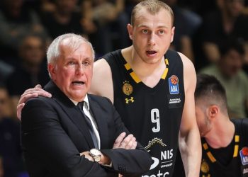 Talentovani košarkaš Alen Smailagić porijeklom iz Tutina, zbog povrede opet pauzira