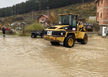 Dijete nestalo u vodenoj bujici u Tutinu