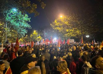 Protesti u Podgorici zbog ograničenja ovlaštenja predsjednika Crne Gore