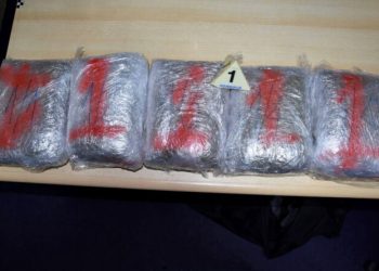 Policija u automobilu Tutinca pronašla 5 kilograma marihuane