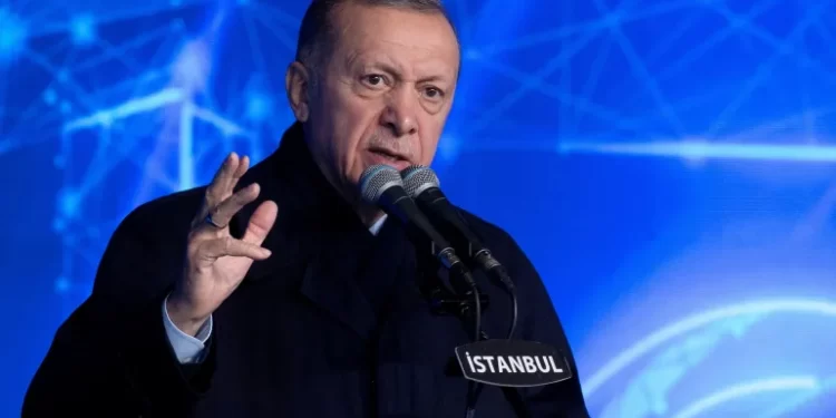 Erdogan o paljenju Kur'ana: Niko nema slobodu vrijeđati vjeru muslimana ili druge religije