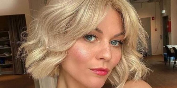 8 FRIZURA KOJE ĆE BITI APSOLUTNI TREND 2023. GODINE: Stručnjaci kažu da će na tronu biti najlepša verzija boba ikada