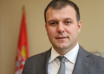 Ministarstvo omladine i turizma:OD SREDE PRIJAVA ZA SUBVENCIONISANI ODMOR U SRBIJI Evo ko ima pravo na vaučere od 5.000 dinara