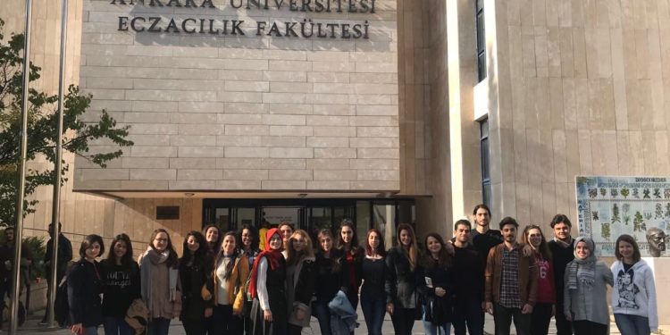 (VIDEO) Raspisan konkurs stipendiranja  Vlade Republike Turkiye za  strane studente  svih nivoa studija u toku