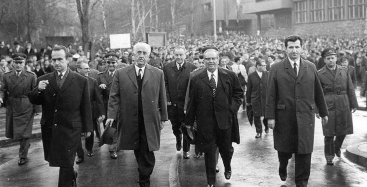 Džemal Bijedić poginuo na današnji dan 1977. godine. Kamen temeljac za branu jezero Gazivode postavio je  1972.  kao tadašnji premijer savezne vlade SFRJ
