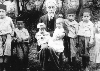 (VIDEO) Na Badnje veče 1942. muftija tuzlanski spriječio ustaški pokolj Srba u Tuzli