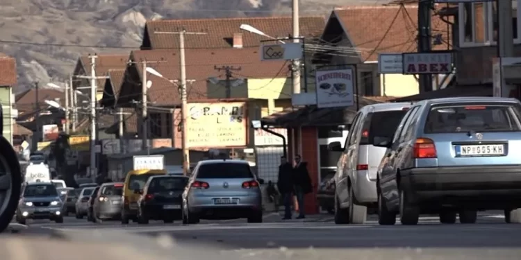 Novi Pazar:  Za kratko vrijeme tri kuće opljačkane u naselju Selakovac.Čak ni kuće policijskih službenika nisu bezbedne.