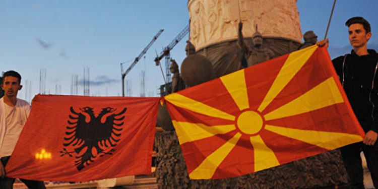 i Albanci u Makedoniji sada traže Zajednicu  albanskih opština