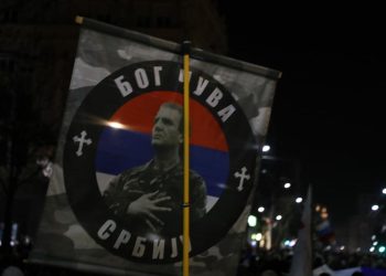 (VIDEO)  UŽAS!!! Ceo snimak sa  protesta  srpskih desničara. GORE NEGO DEVEDESETIH!!!