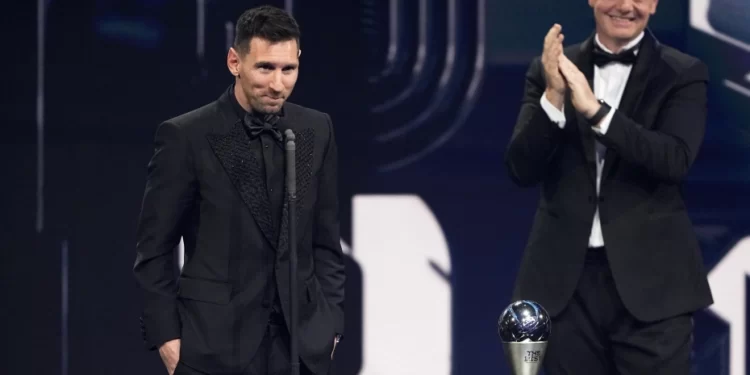 Lionel Mesi proglašen je za najboljeg fudbalera svijeta u izboru Svetske fudbalske federacije (FIFA).