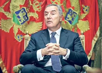 Milo Đukanović se ponovo kandidovao za predsjednika. Na vlasti je od 1991. kada je postao najmlađi premijer