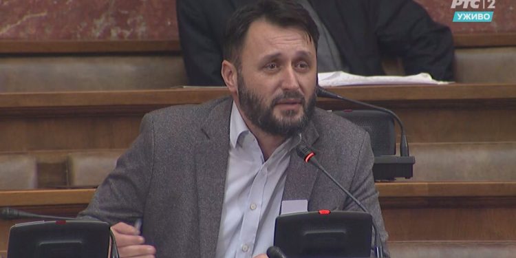 Narodni poslanik Redžepović: Predugo se čeka na izgradnju pruge prema Novom Pazaru