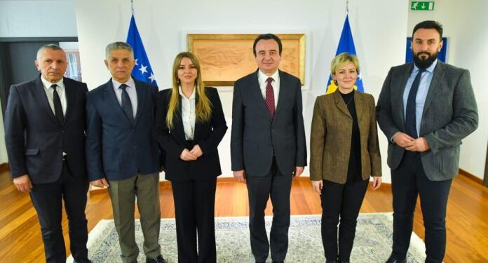 Sulejman Ugljanin sa Šaipom Kamberijom na konsultacije kod premijera Kosova Aljbina Kurtija. Provocira Srbiju.