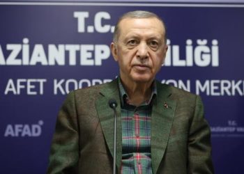 Predsjednik Turske Erdogan saopštio: “Potpisali smo prve ugovore za izgradnju 200.000 kuća. Izgradnja počinje sutra