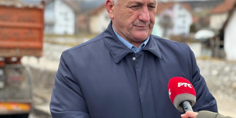 Sjenica: Svi, o zemljotrosu i žrtvama u Turskoj, predsjednik Mujagić o poplavama u Sjenici