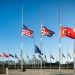 SOLIDARNOST SVIJETA: Zastave NATO-a spuštene na pola koplja