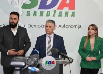 (VIDEO) DEGUTANTNO! CIO SVIJET O KATASTROFI U TURSKOJ, UGLJANIN O KURTIJU I VUČIĆU.