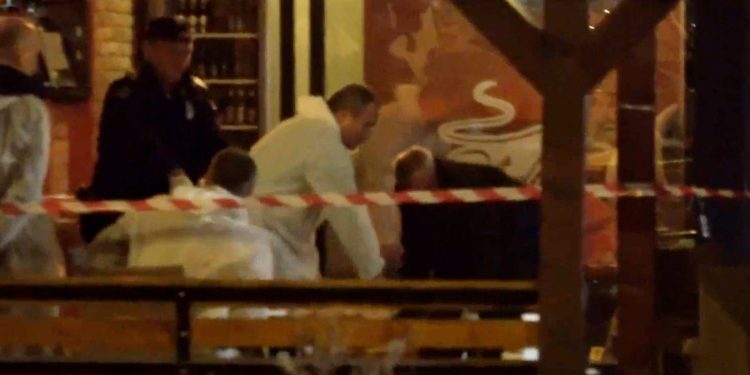 Večeras u oružanom obračunu dva muškarca ubijena u„Šiša baru“ u Staroj čaršiji