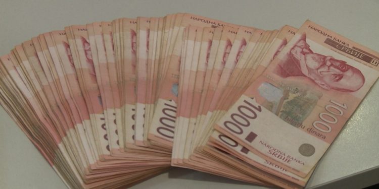 Ko sve ima veću prosečnu zaradu od nas u regionu