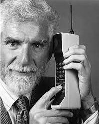 Čovjek koji je izmislio mobilni telefon, primio nagradu za životno djelo